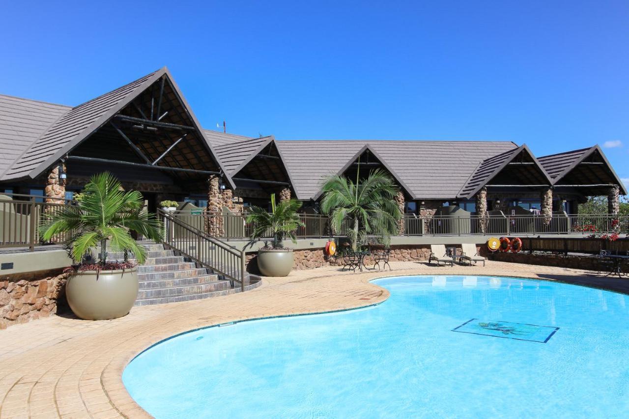 Zulu Nyala Game Lodge Hluhluwe Exterior photo